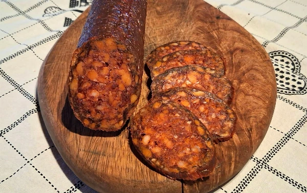 Bárány szalámi (fél rúd, kb. 30-50 dkg) paprikás