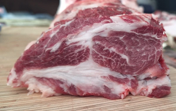 Mangalica karaj, csont nélkül