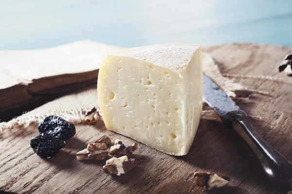 HelyPista (Érlelt trappista jellegű sajt)