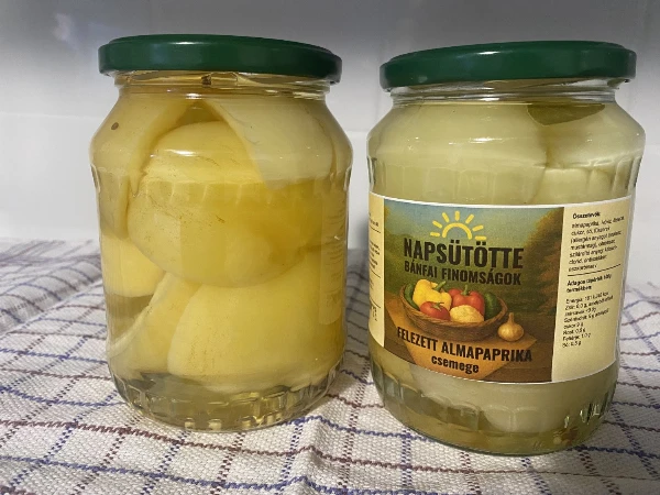 Felezett almapaprika (csemege)